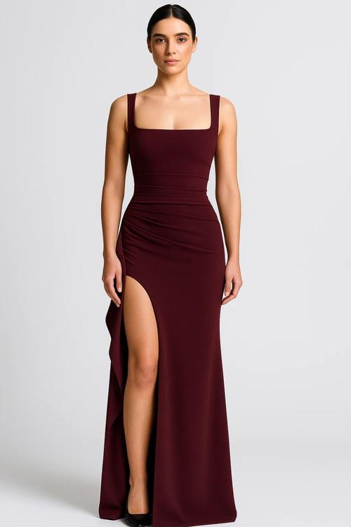 Women's Elegant Maxi Dress – Fitted Design with High Slit