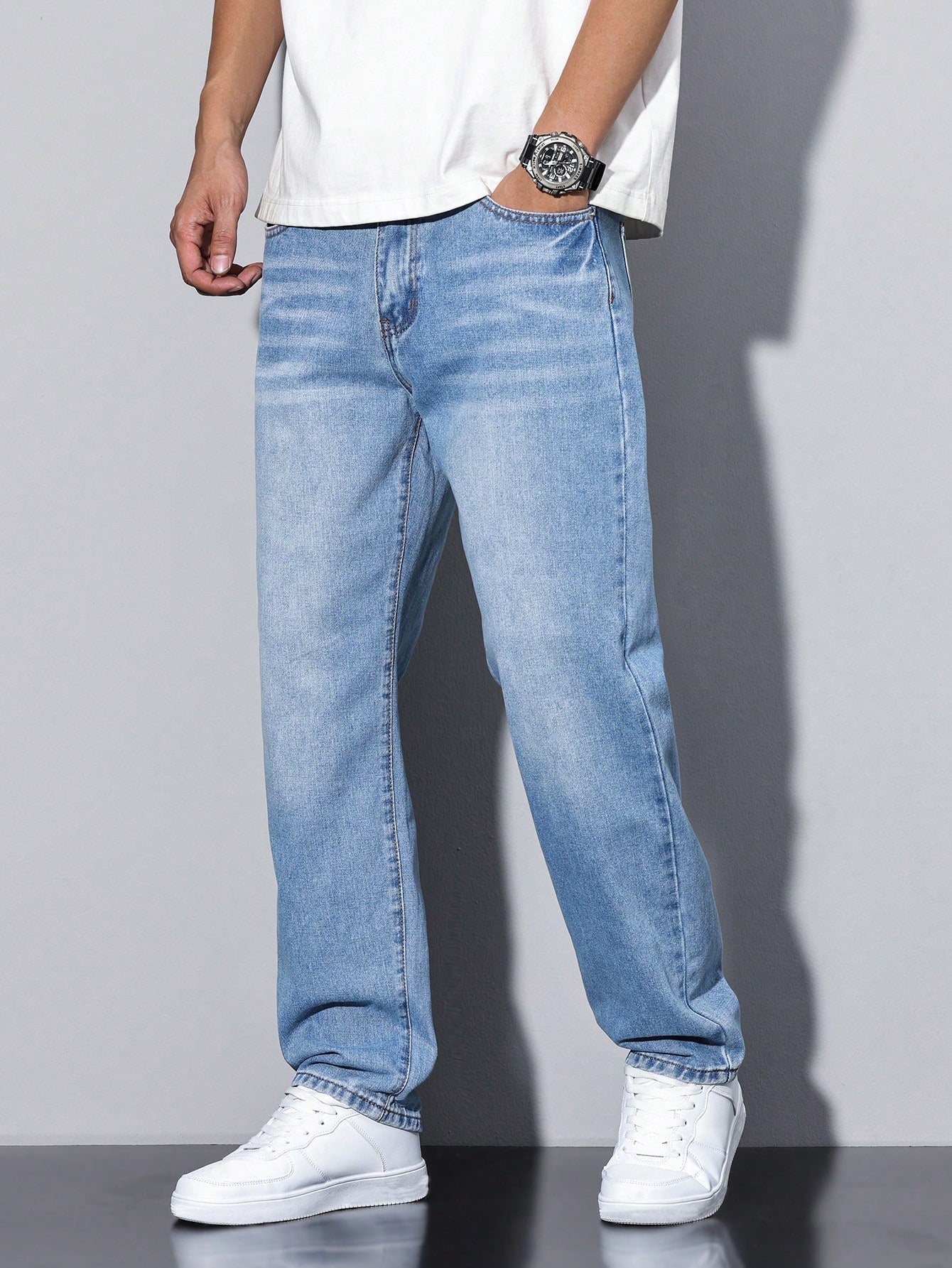 Men's Jeans – Comfortable Loose Fit for Everyday Versatility