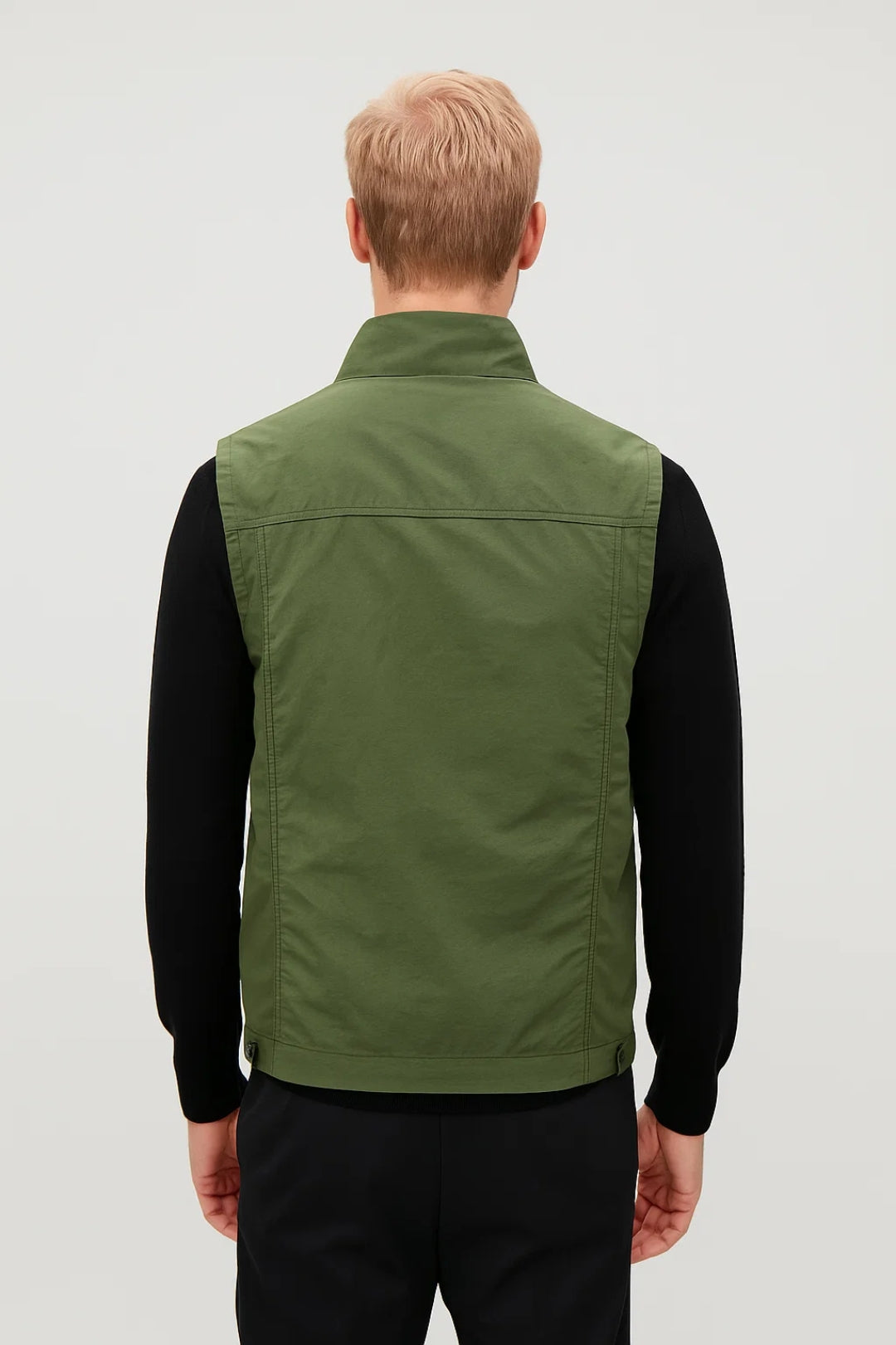 Men's Lightweight Bodywarmer with Multiple Pockets