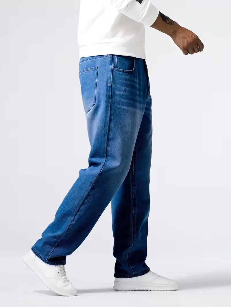 Men's Loose Fit Straight Leg Jeans with Five-Pocket Design