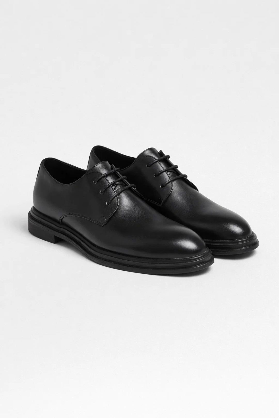 Men's Derby Shoe – Elegant Lace-Up Design for Everyday and Formal Wear