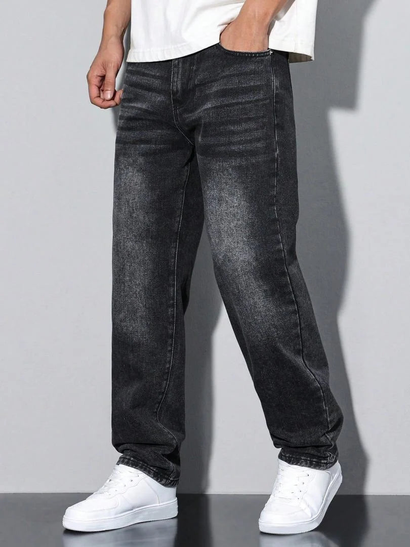 Men's Straight Leg Washed Jeans for Everyday Style 2