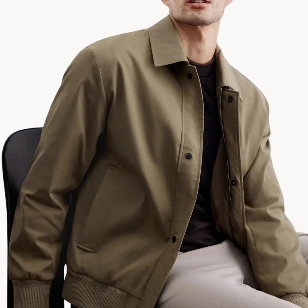 Men's Stylish Lightweight Jacket for Year-Round Wear