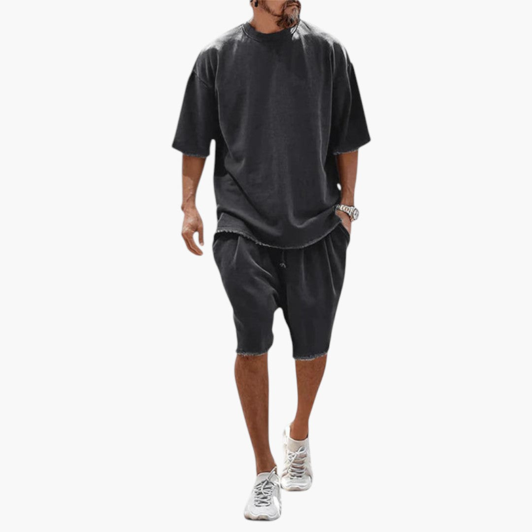 Men's Summer Set with Oversized Shirt and Knee-Length Shorts