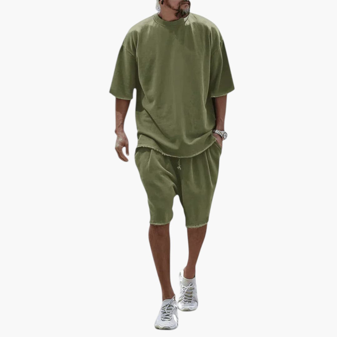 Men's Summer Set with Oversized Shirt and Knee-Length Shorts