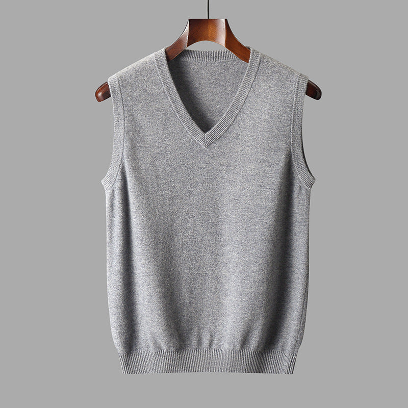 Men's V-Neck Layered Cardigan for Versatile Styling