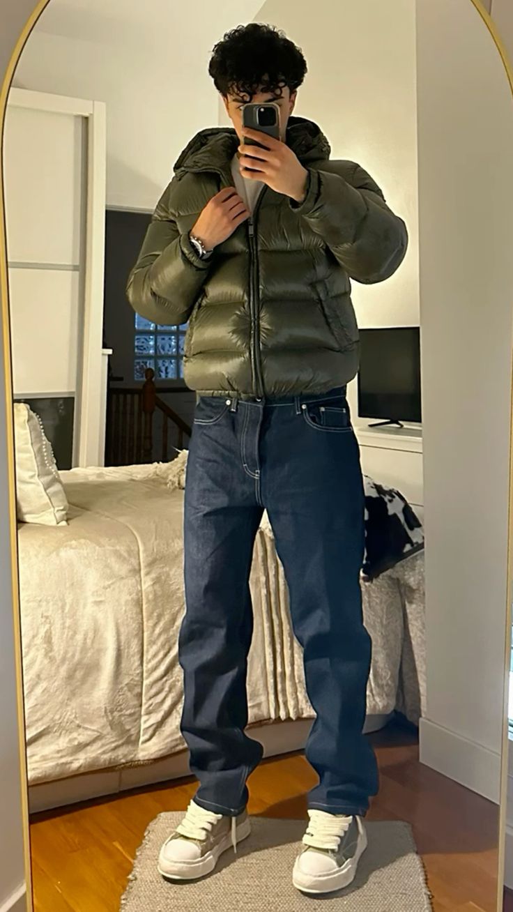 Men's Puffer Jacket – Quilted & Stylish with Warm Sherpa Lining