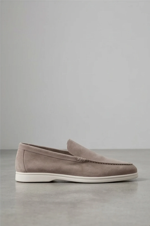 Men's Slip-On Loafer Shoes with Light Sole