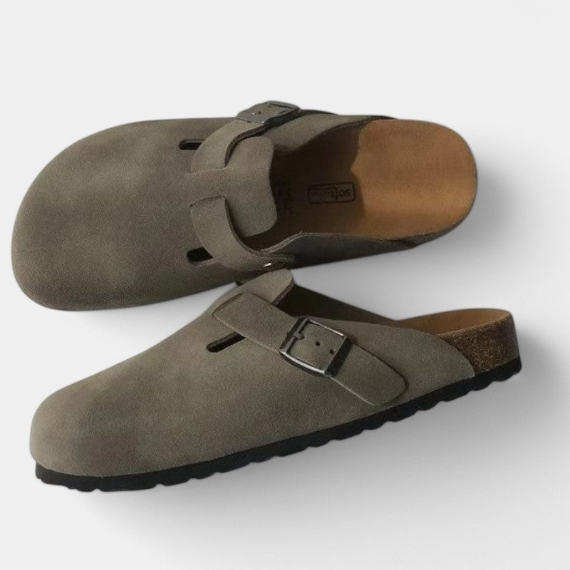 Unisex Adjustable Buckle Clogs for Comfortable Everyday Wear