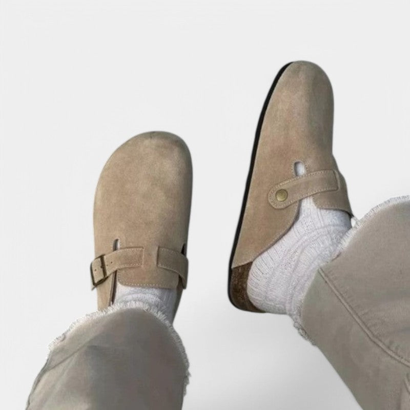 Unisex Adjustable Buckle Clogs for Comfortable Everyday Wear