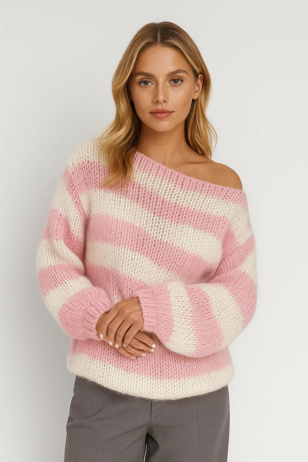 Women's Oversized Sweater – Relaxed Fit with Trendy Stripes