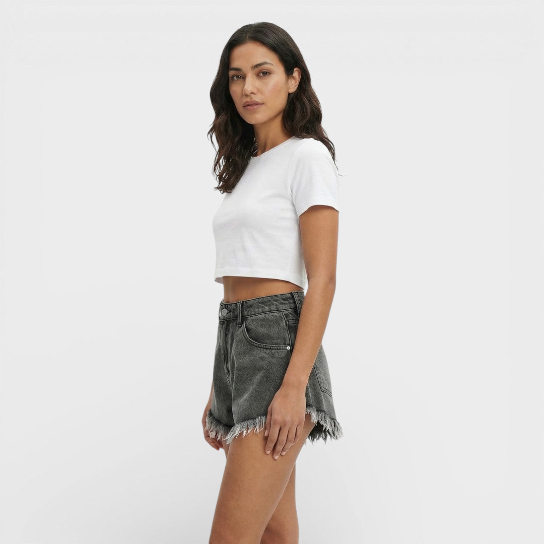 Women's A-Line Denim Shorts with Pockets and Raw Hem