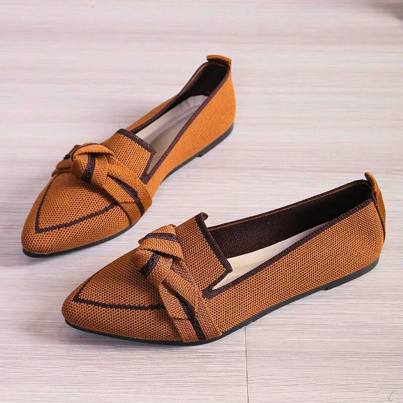 Women's Ballet Flats with Charming Button Details