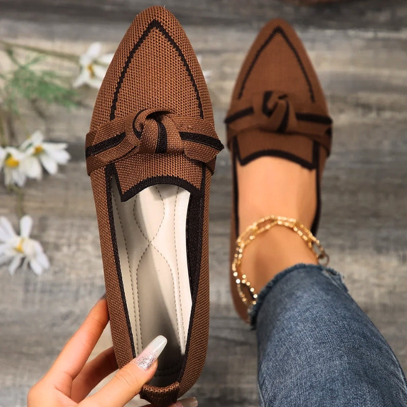 Women's Ballet Flats with Charming Button Details