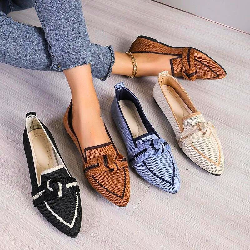 Women's Ballet Flats with Charming Button Details