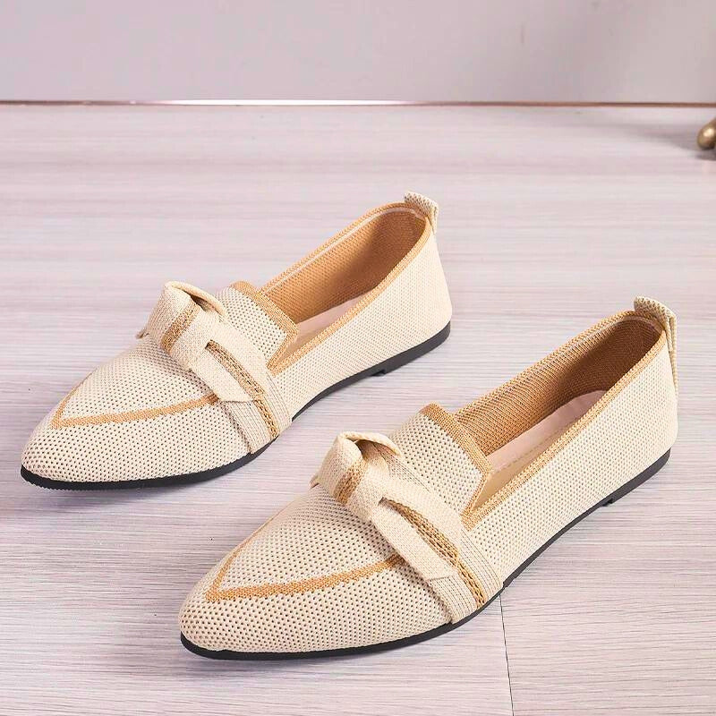 Women's Ballet Flats with Charming Button Details