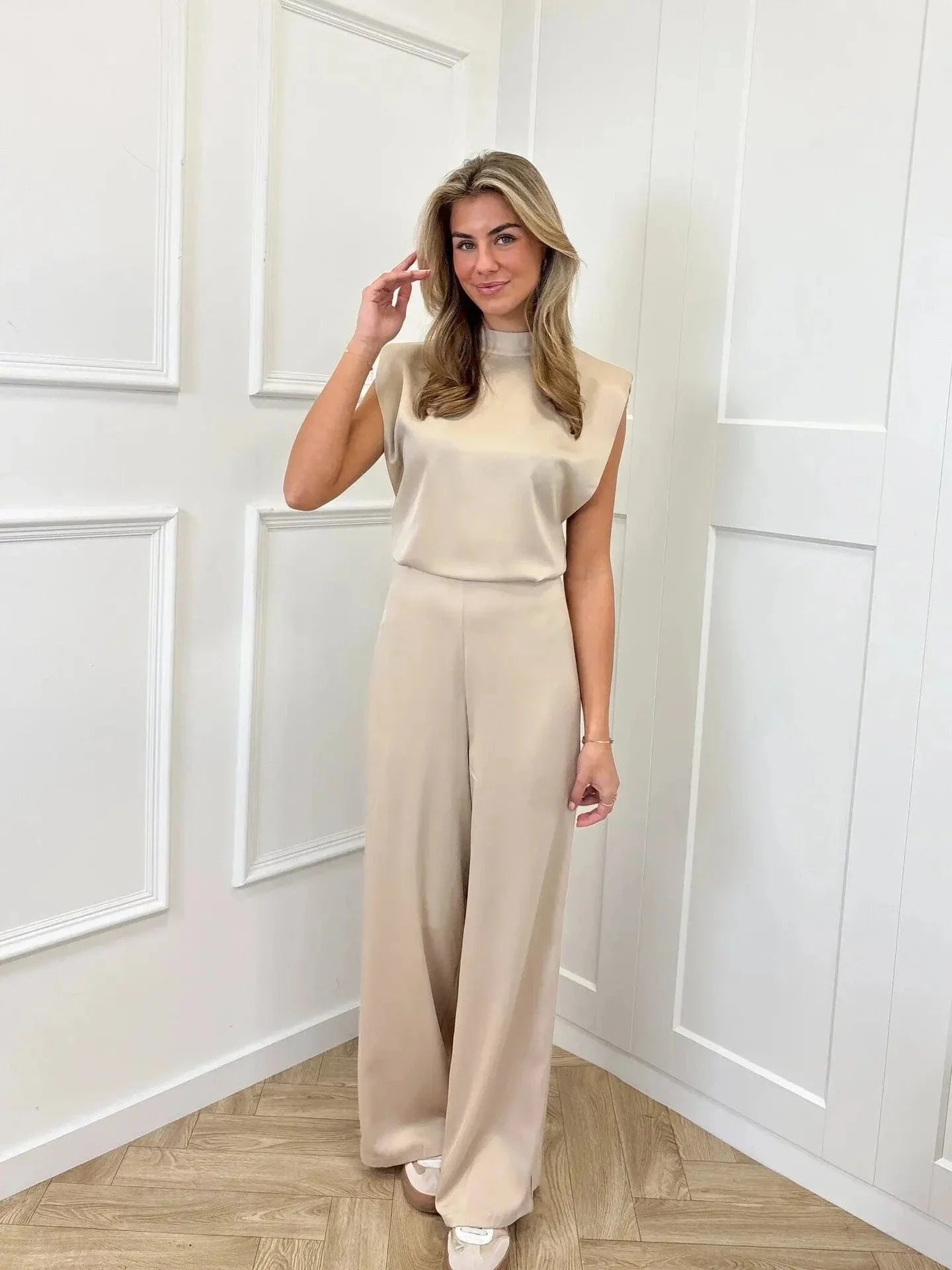 Women's Elegant Backless Jumpsuit