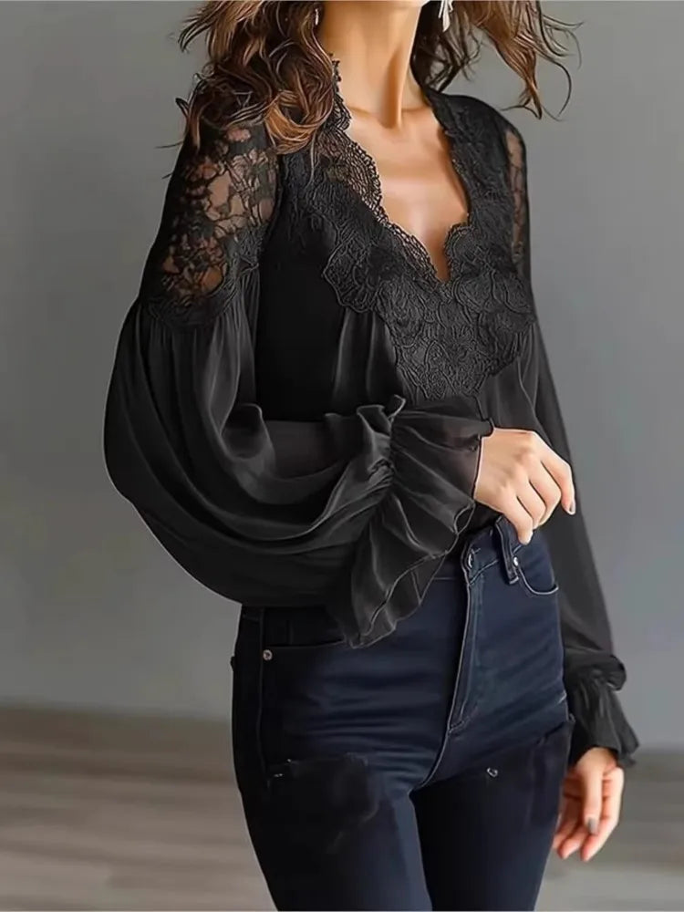 Women's Elegant Blouse with Lace Splicing and Lantern Sleeves