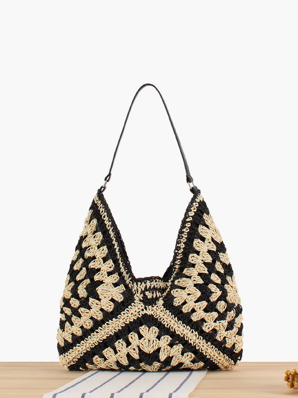 Women's Boho Crochet Shoulder Bag with Geometric Design