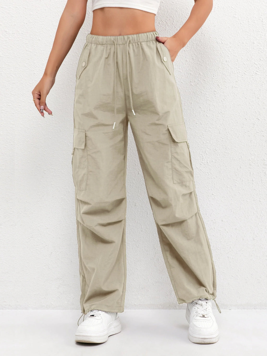 Women's Cargo Pocket Drawstring Pants 6