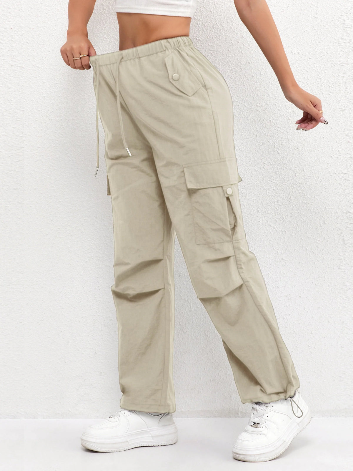 Women's Cargo Pocket Drawstring Pants 7