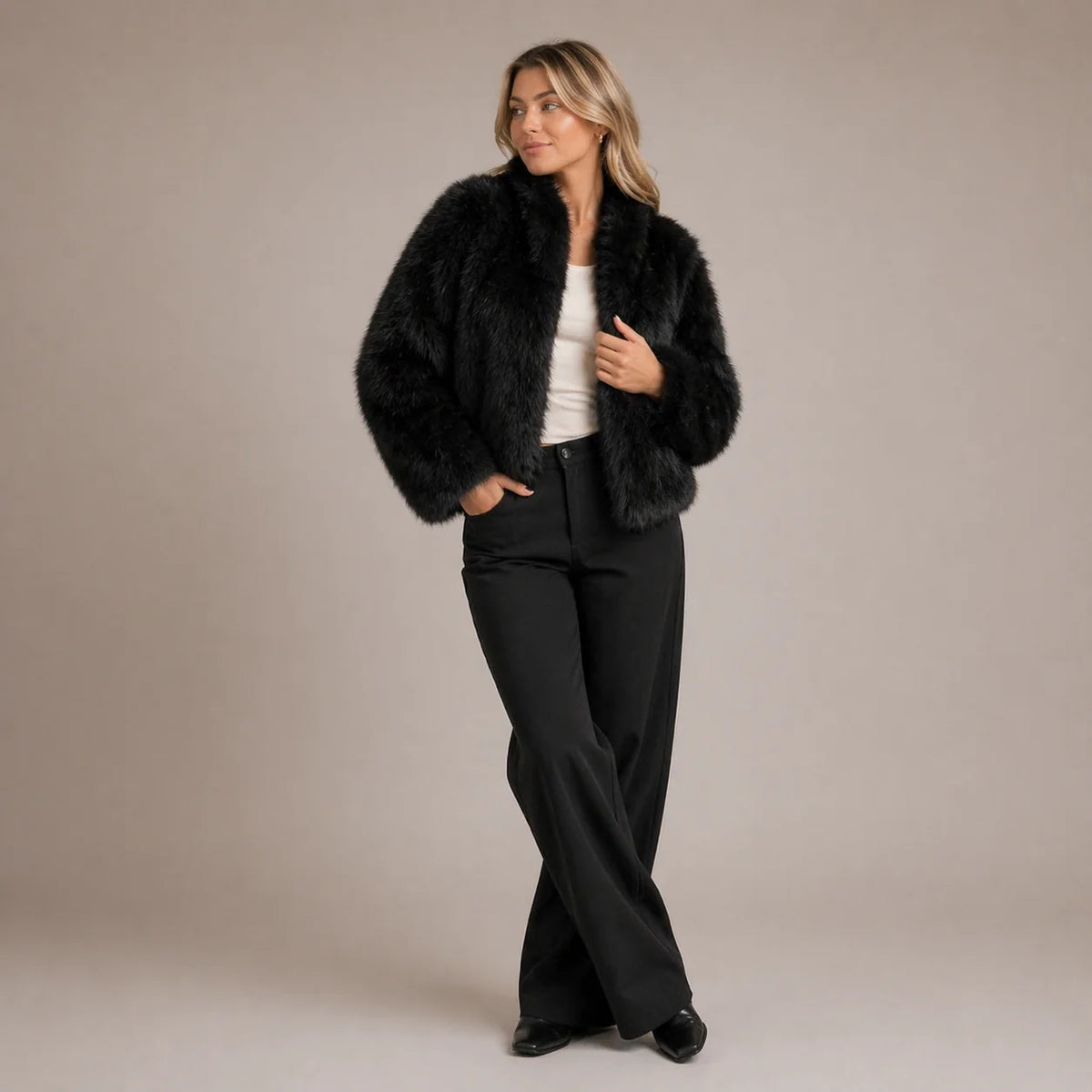 Women's Faux Fur Jacket Relaxed Fit