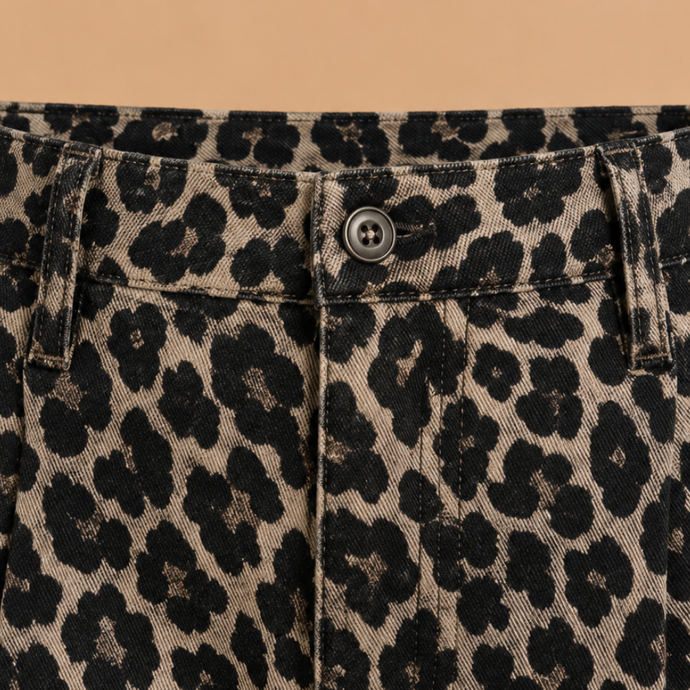 Women's High Waist Bermuda Shorts with Leopard Print