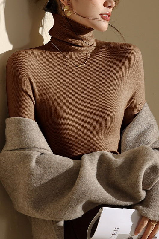 Women’s Knit Top – Seamless High Neck Design