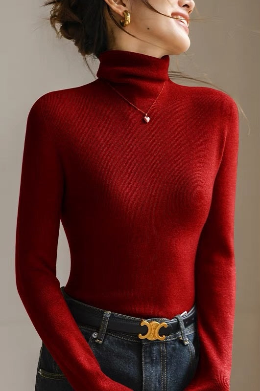 Women’s Knit Top – Seamless High Neck Design