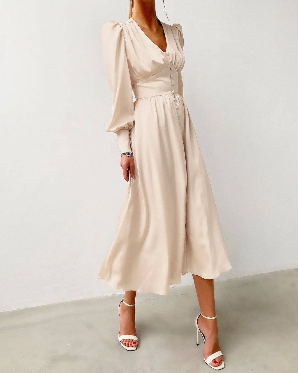 Womens Elegant Long Sleeve Midi Dress with V Neck