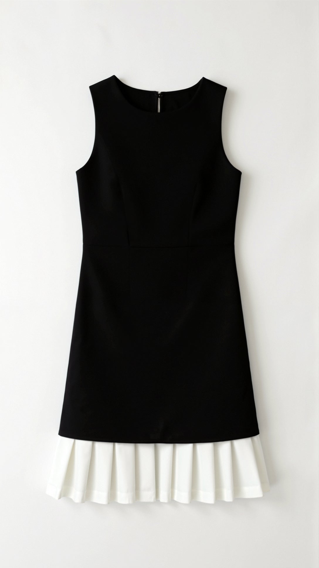 Women's Sleeveless Mini Dress with Pleated Hem
