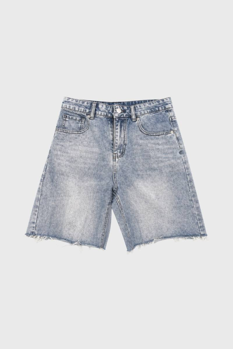 Women's Vintage Wash Frayed Hem Shorts