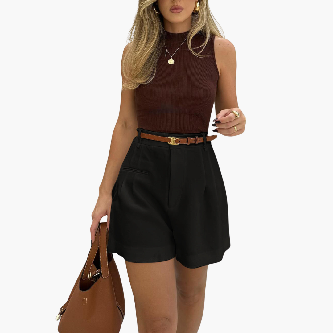 Women's Wide-Leg Pleated Shorts
