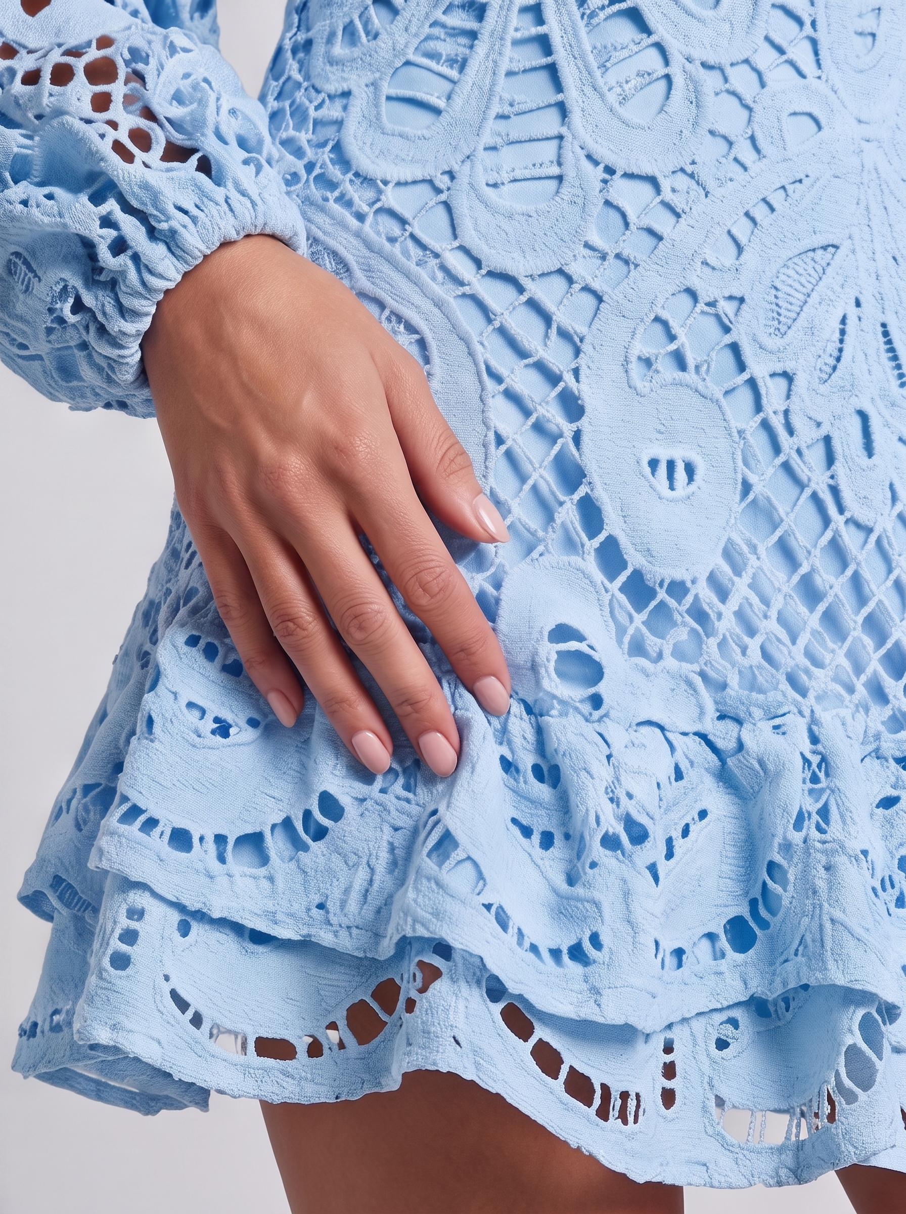 Women's Lace Mini Dress with Puff Sleeves