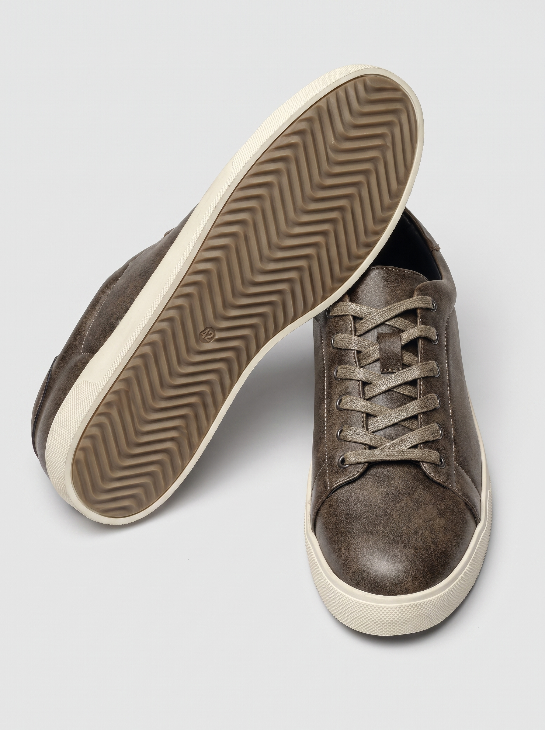 Men's Casual Low-Top Athletic Sneakers