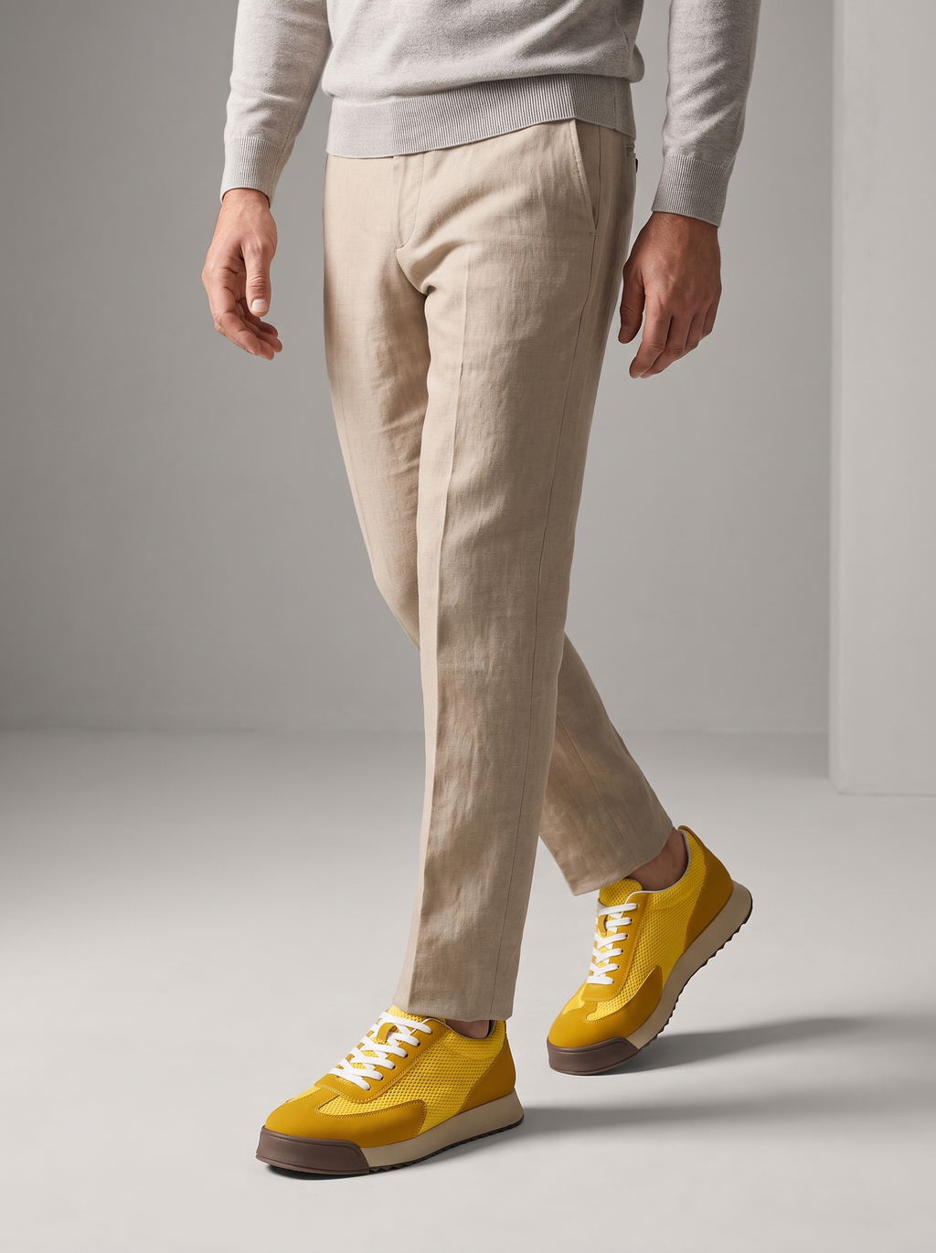 Men's Retro Sneakers - Thick Sole Trainers