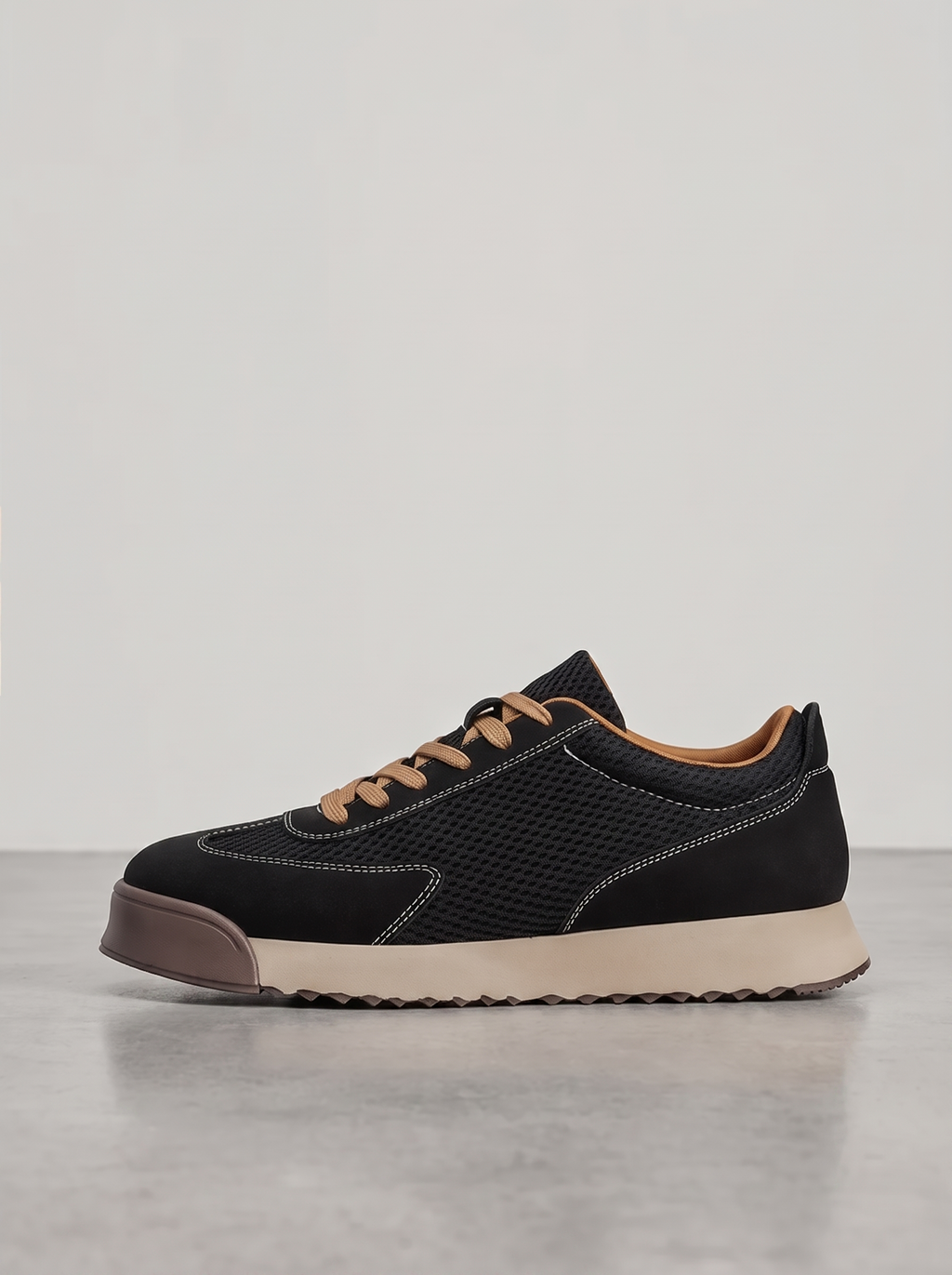 Men's Retro Sneakers - Thick Sole Trainers