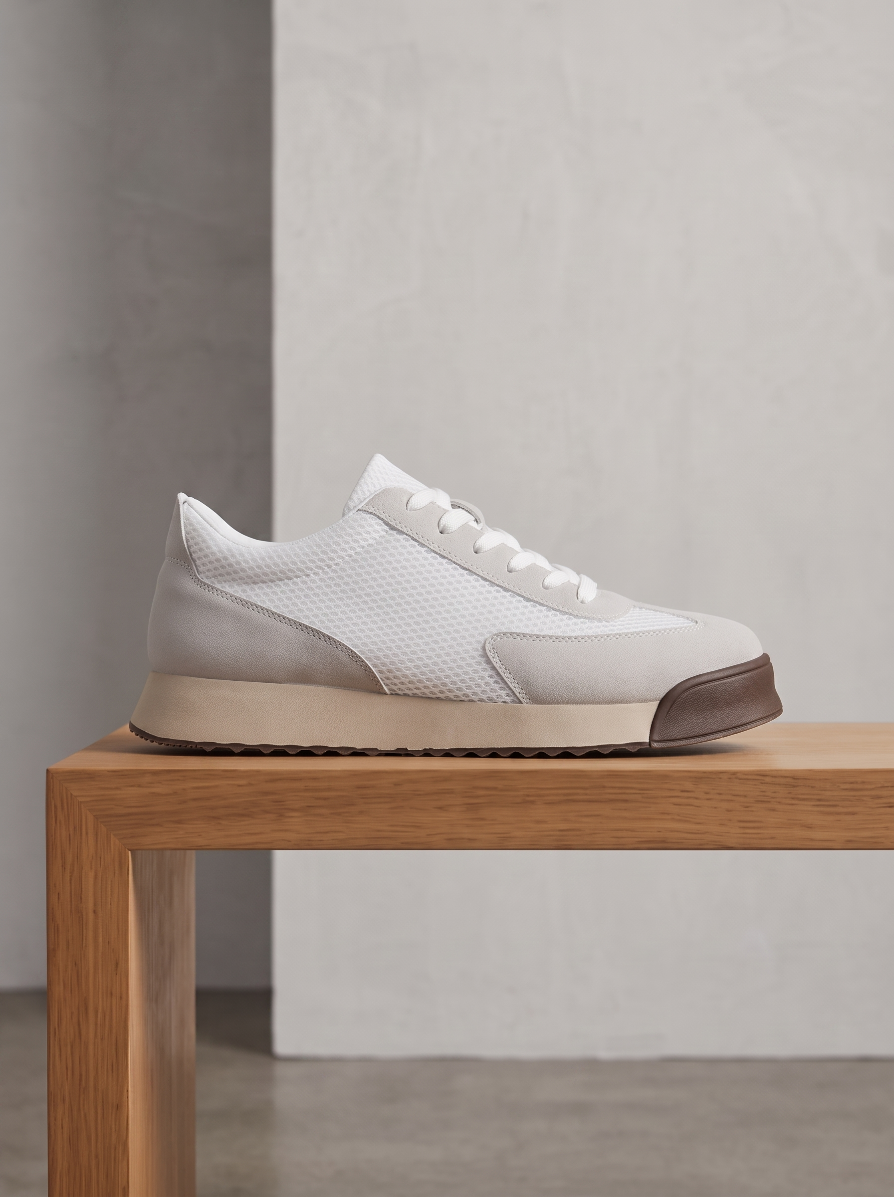 Men's Retro Sneakers - Thick Sole Trainers