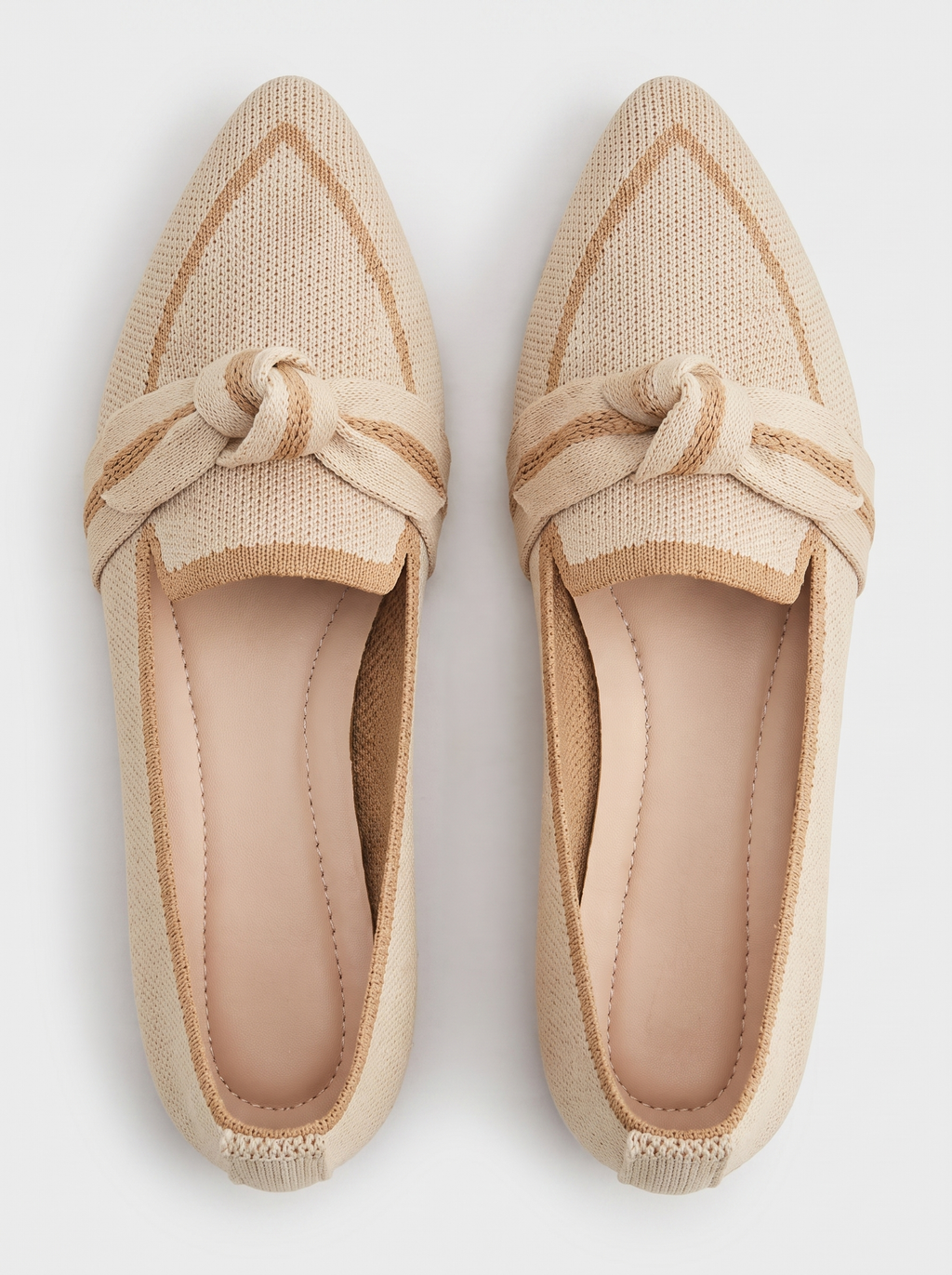 Women's Ballet Flats with Charming Button Details