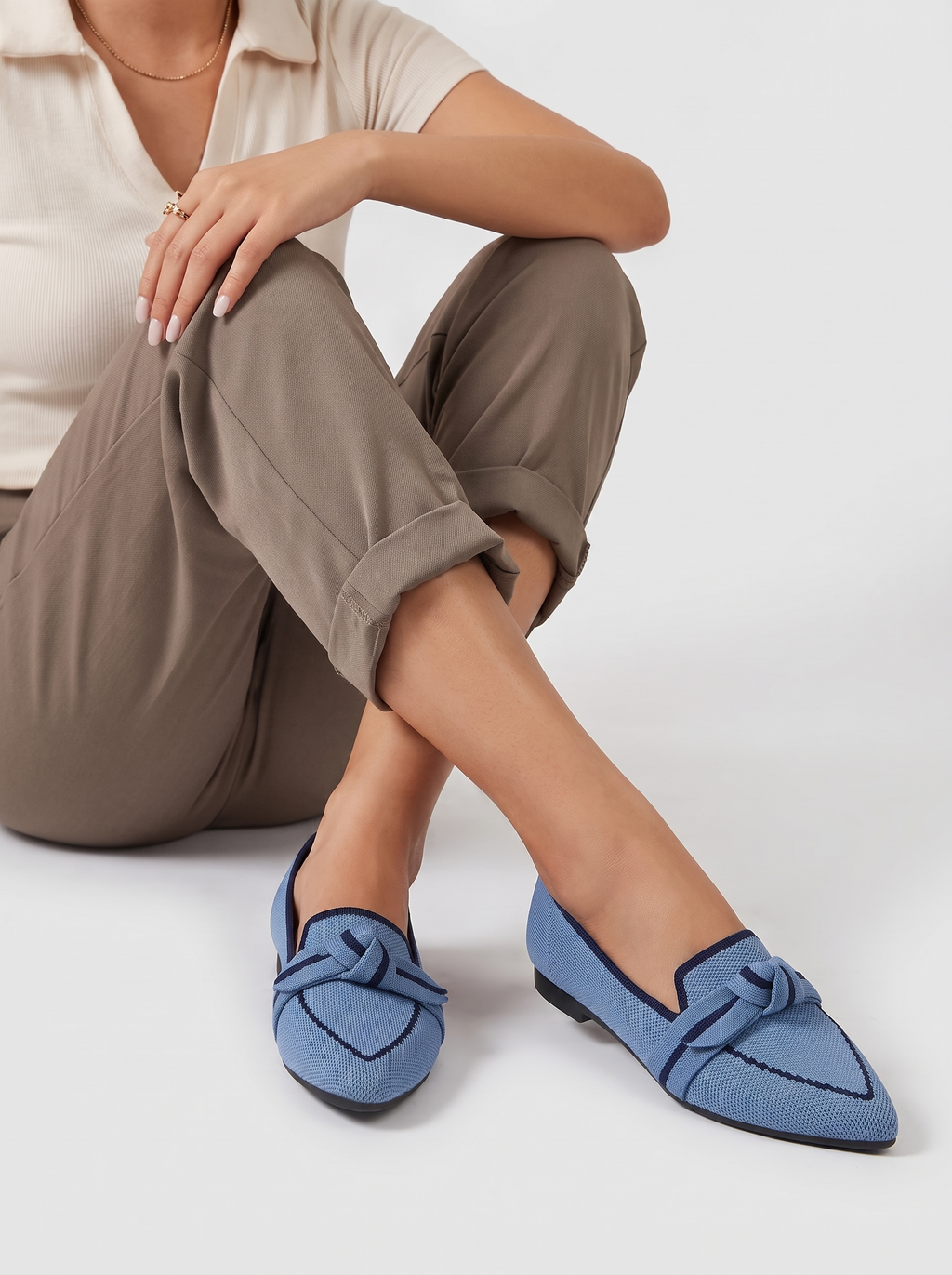 Women's Ballet Flats with Charming Button Details