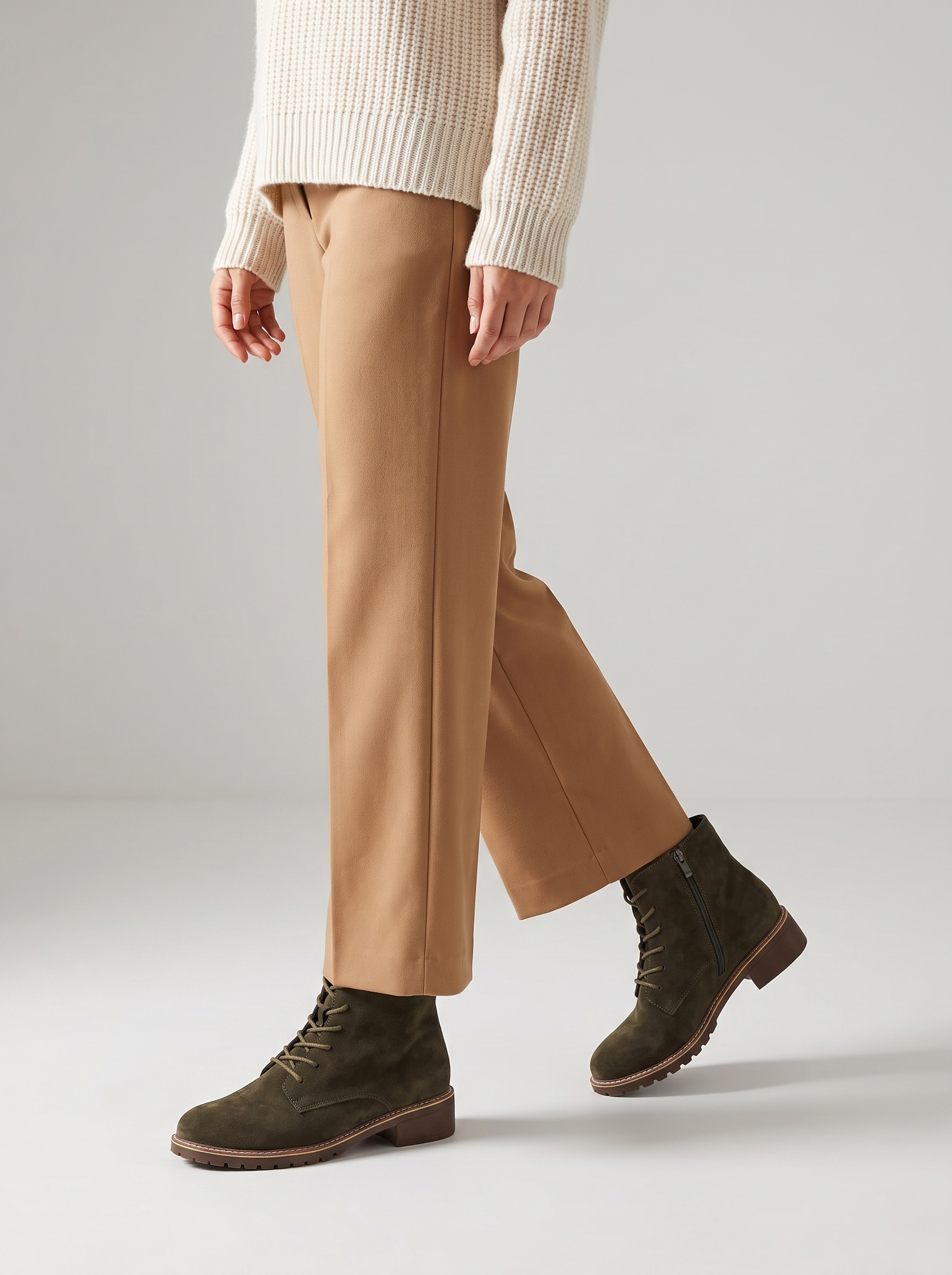 Women's Round Toe Martin Boots for Everyday Wear