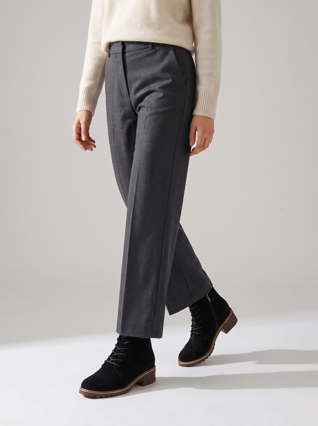 Women's Round Toe Martin Boots for Everyday Wear