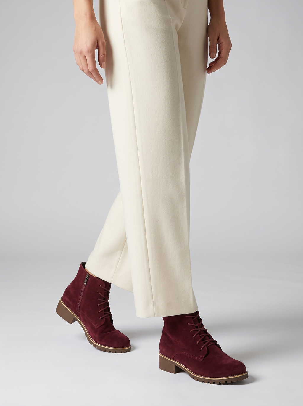 Women's Round Toe Martin Boots for Everyday Wear