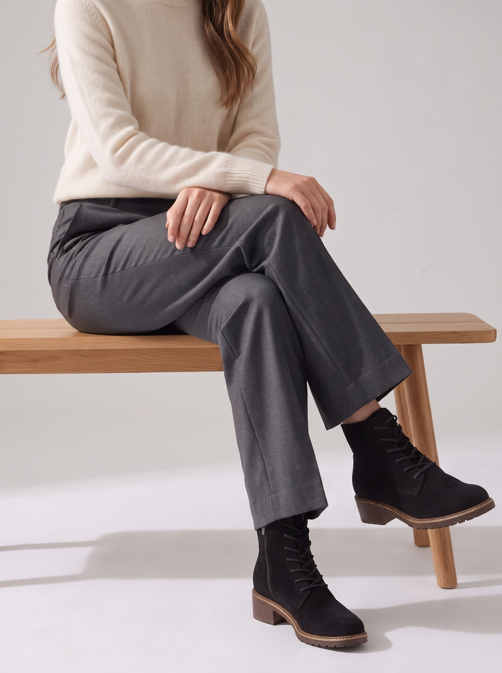 Women's Round Toe Martin Boots for Everyday Wear