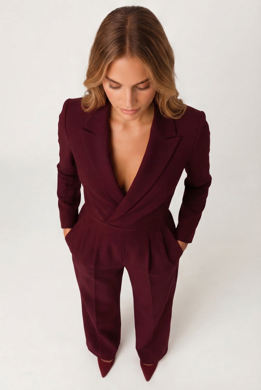 Women's Winter Jumpsuit – Chic Blazer V-Neck Design for Elegant Evening Wear